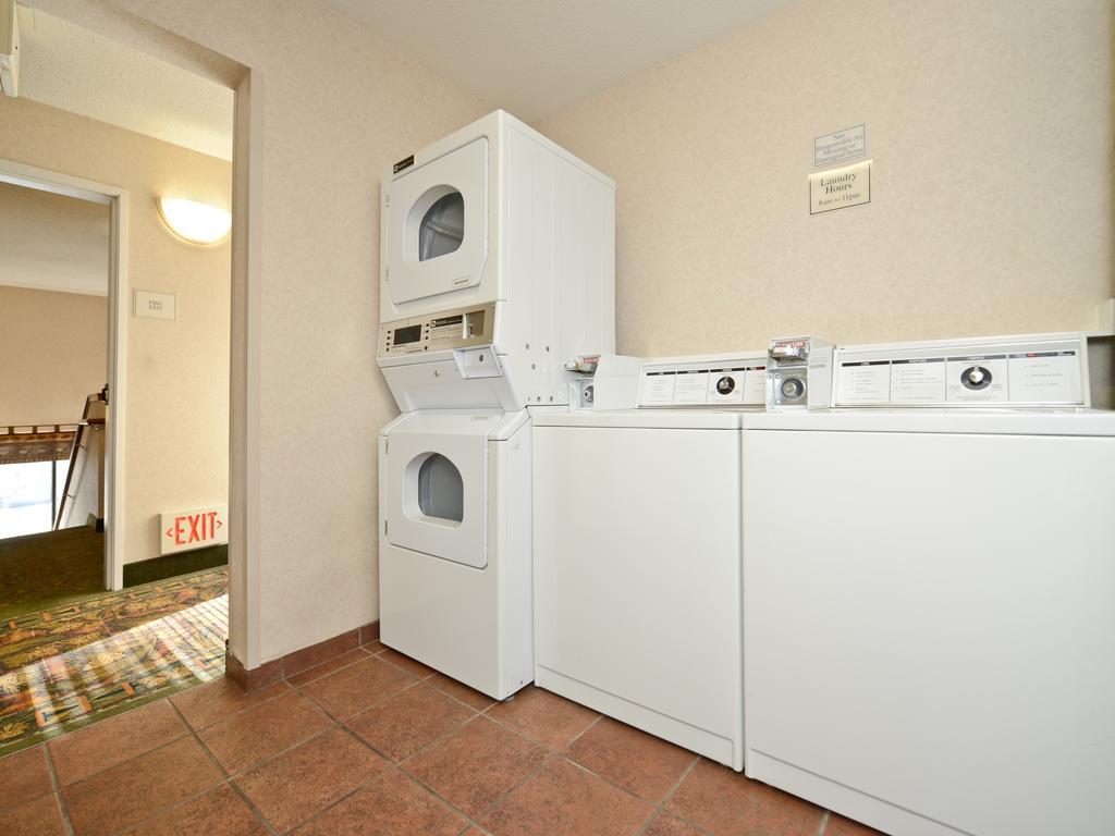 Clubhouse Inn West Yellowstone Ngoại thất bức ảnh